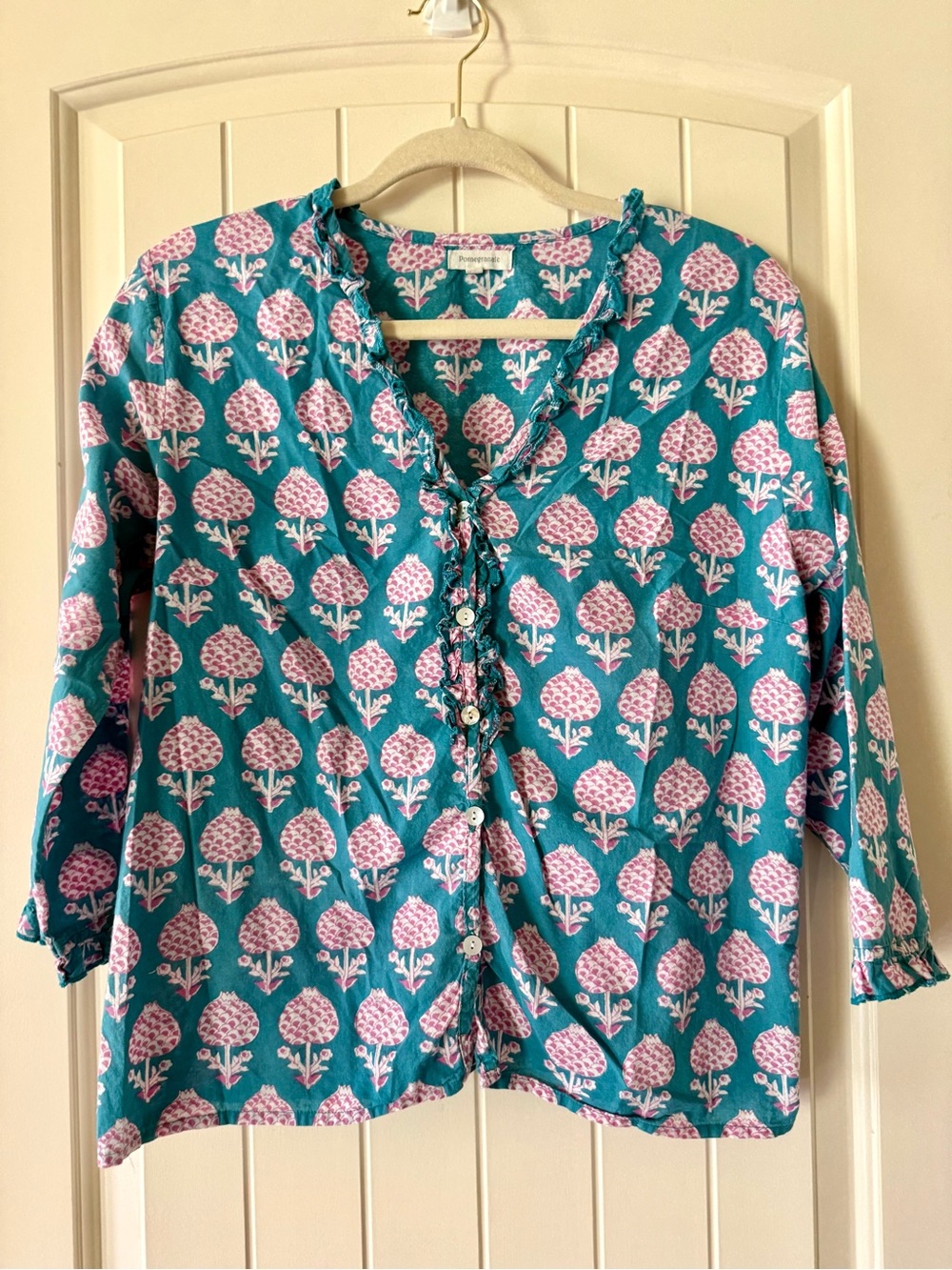 Women’s Teal Floral Ruffle-Trim Button-Down Shirt 100% cotton - Picture 2 of 8